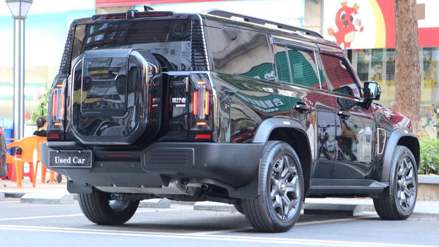 JETOUR 2025 Traveler 2.0TD XWD Automatic Conquest Extended Edition 7-seater