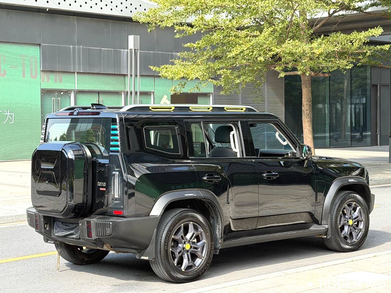 JETOUR 2023 Traveler 2.0T four-wheel drive Crossover PRO