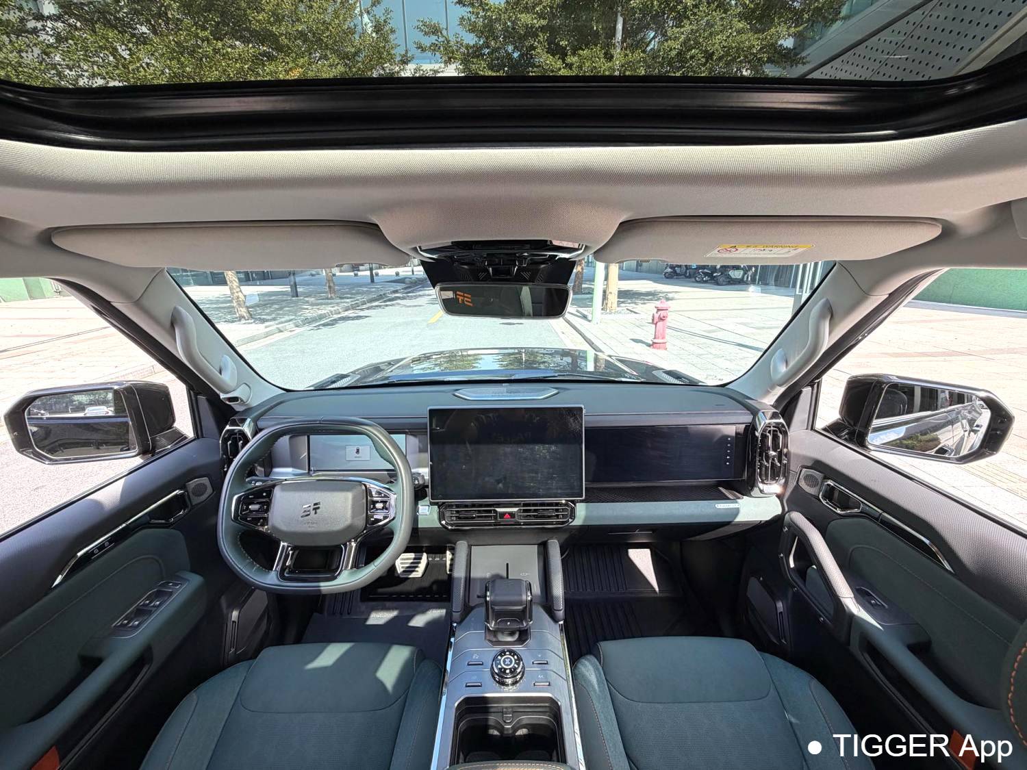 JETOUR 2023 Traveler 2.0T four-wheel drive Crossover PRO