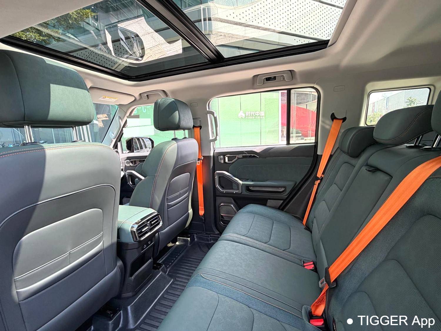 JETOUR 2023 Traveler 2.0T four-wheel drive Crossover PRO