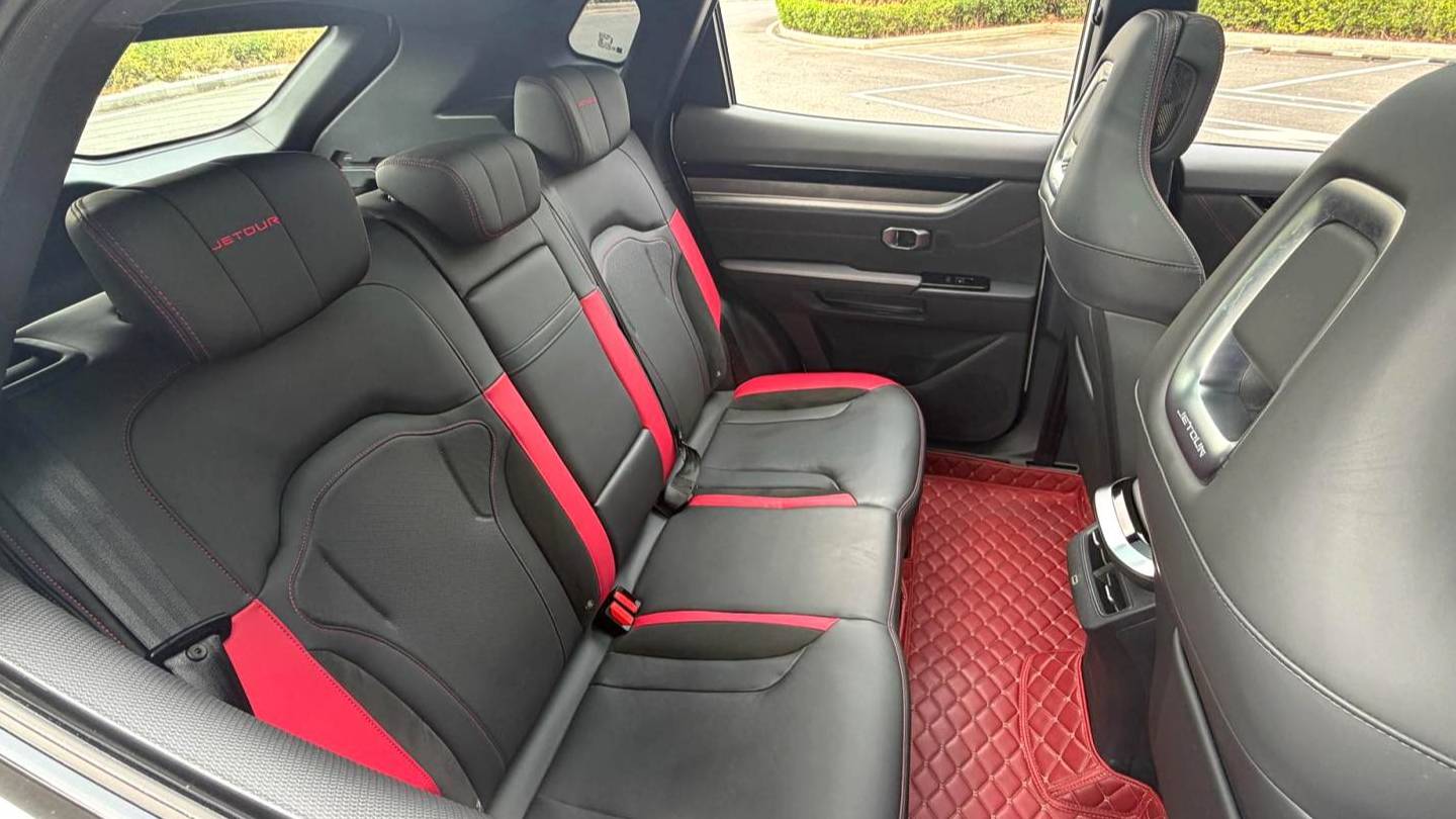 JETOUR 2022 DASHING 1.6T DCT King SPORT