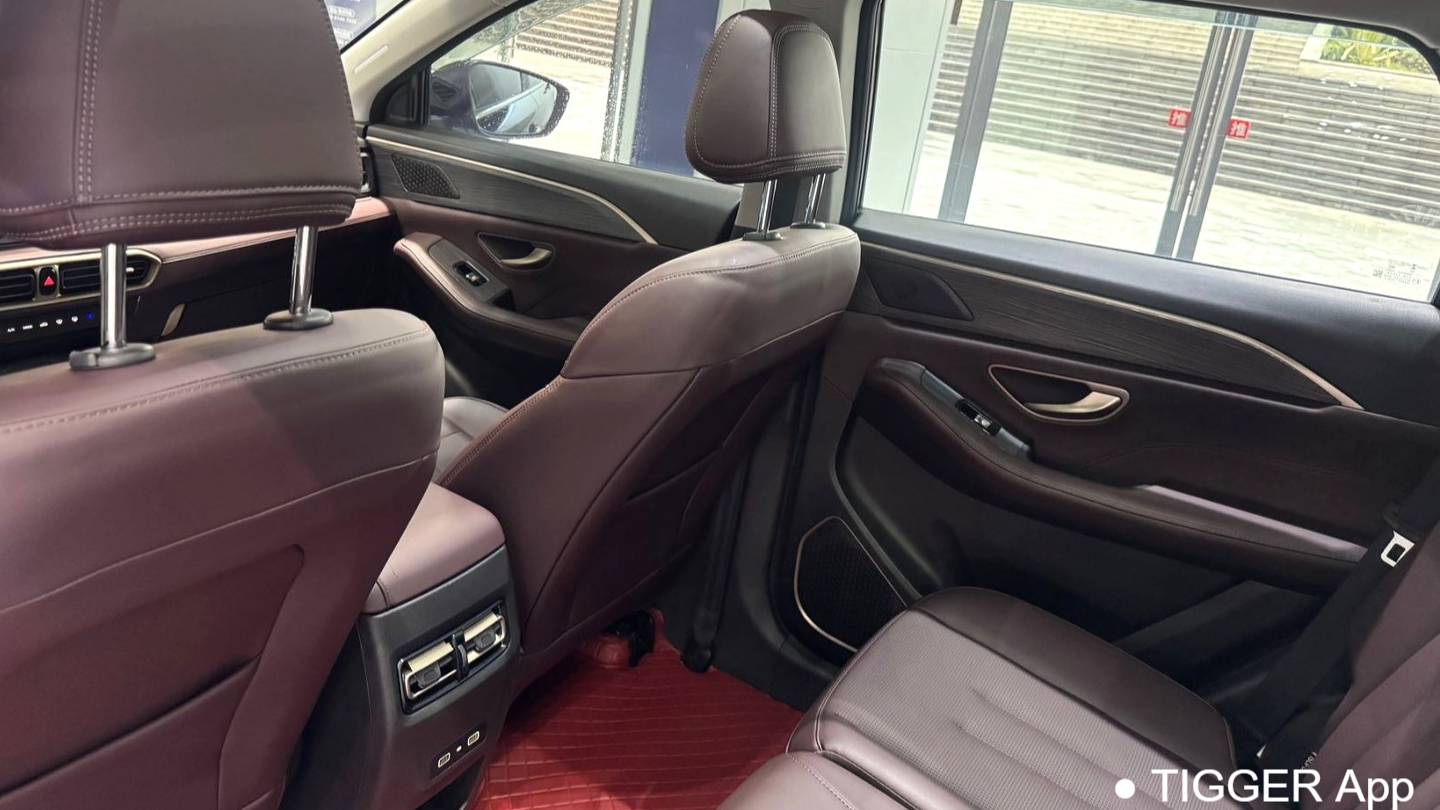 JETOUR 2023 X90 Zilong 2.0T DCT Constant Victory Edition 7-seater