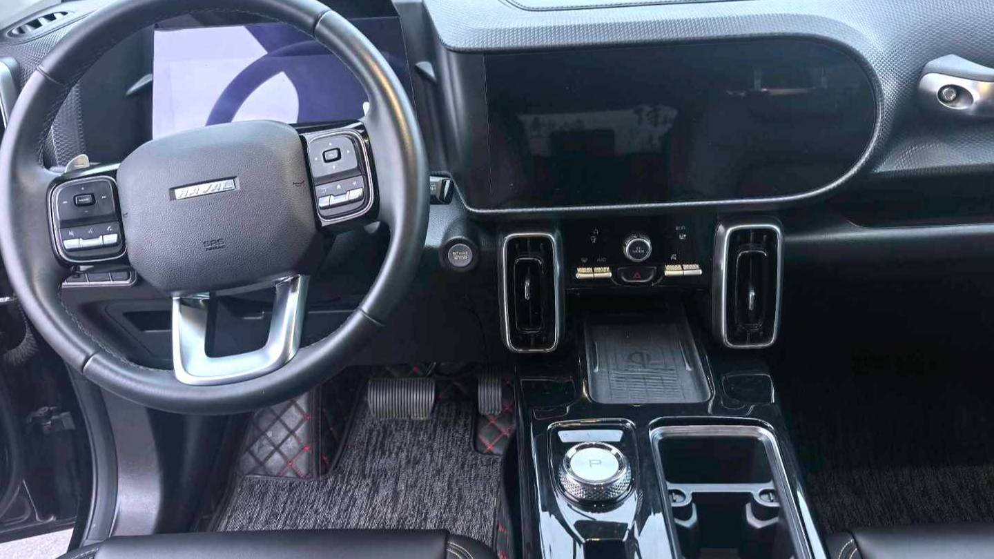 HAVAL 2022 DARGO 1.5T DCT Two Wheel Drive Horse Dog Edition