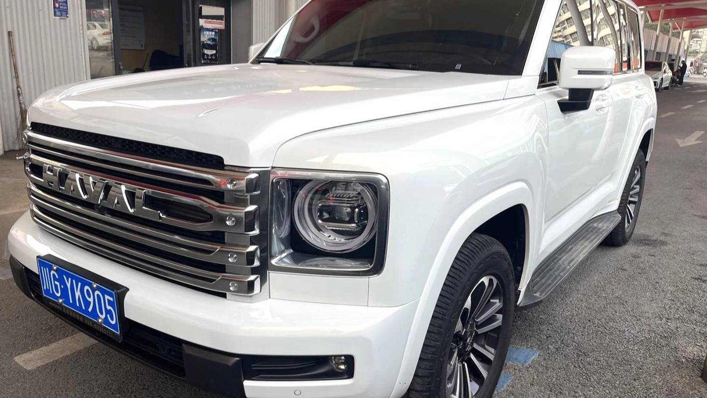 HAVAL 2024 H9 2.4T diesel four-wheel drive expansion version