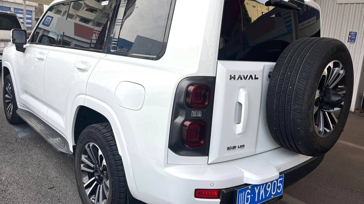 HAVAL 2024 H9 2.4T diesel four-wheel drive expansion version