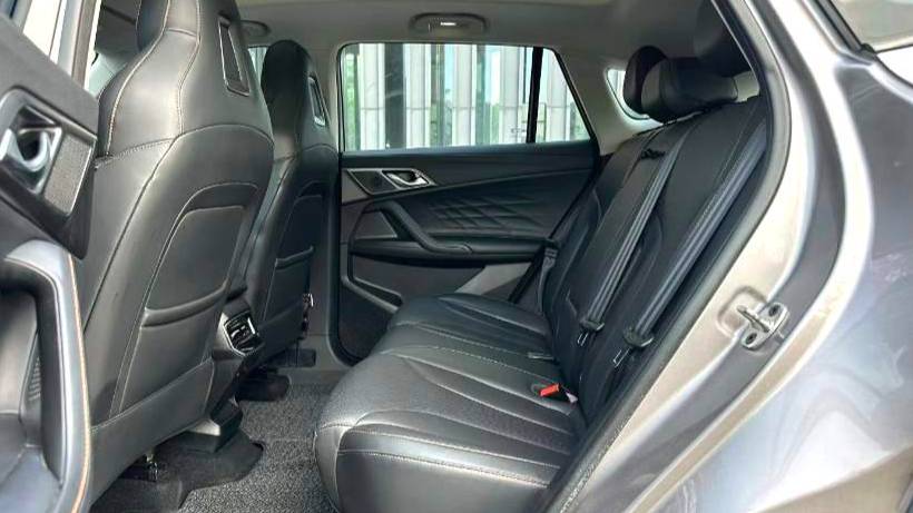 ROEWE 2023 RX5 1.5T Luxury Sliding Screen Edition