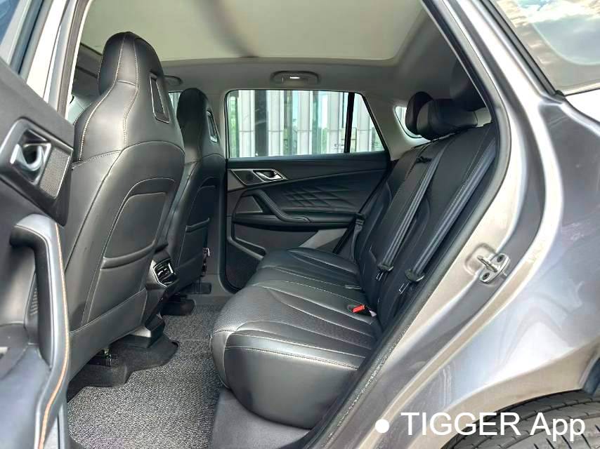 used ROEWE 2023 RX5 1.5T Luxury Sliding Screen Edition