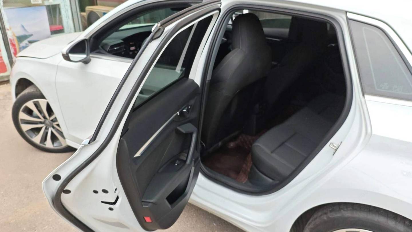 Audi 2021 A3 Sportback 35 TFSI Enterprising Elegant Type