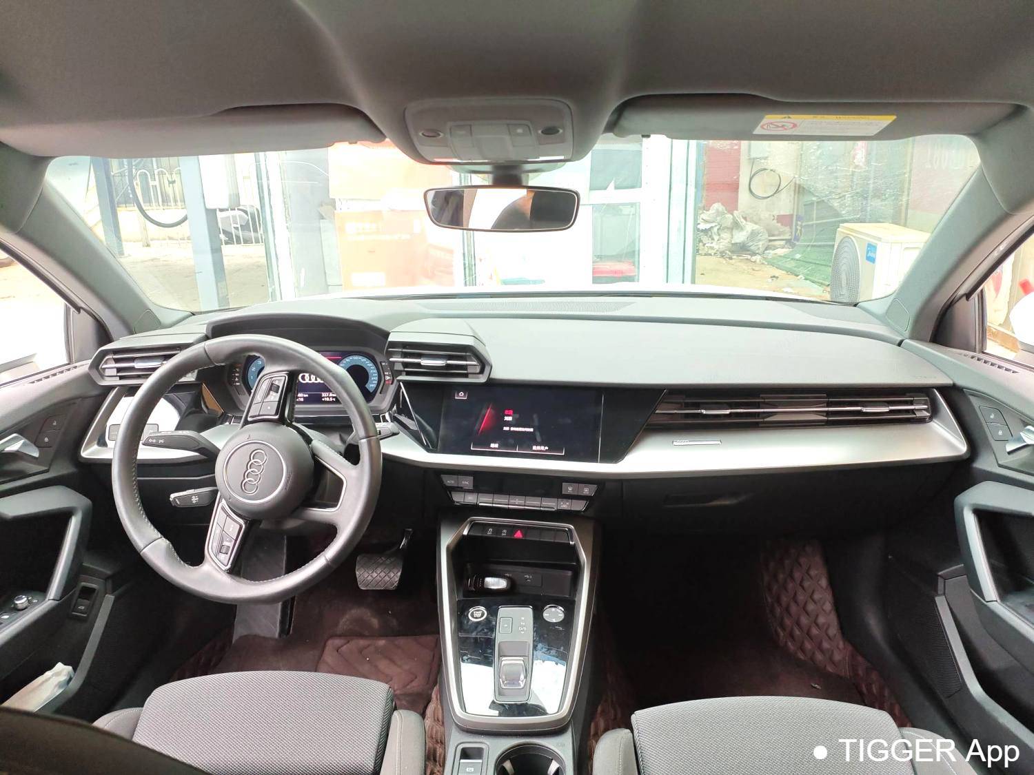 Audi 2021 A3 Sportback 35 TFSI Enterprising Elegant Type