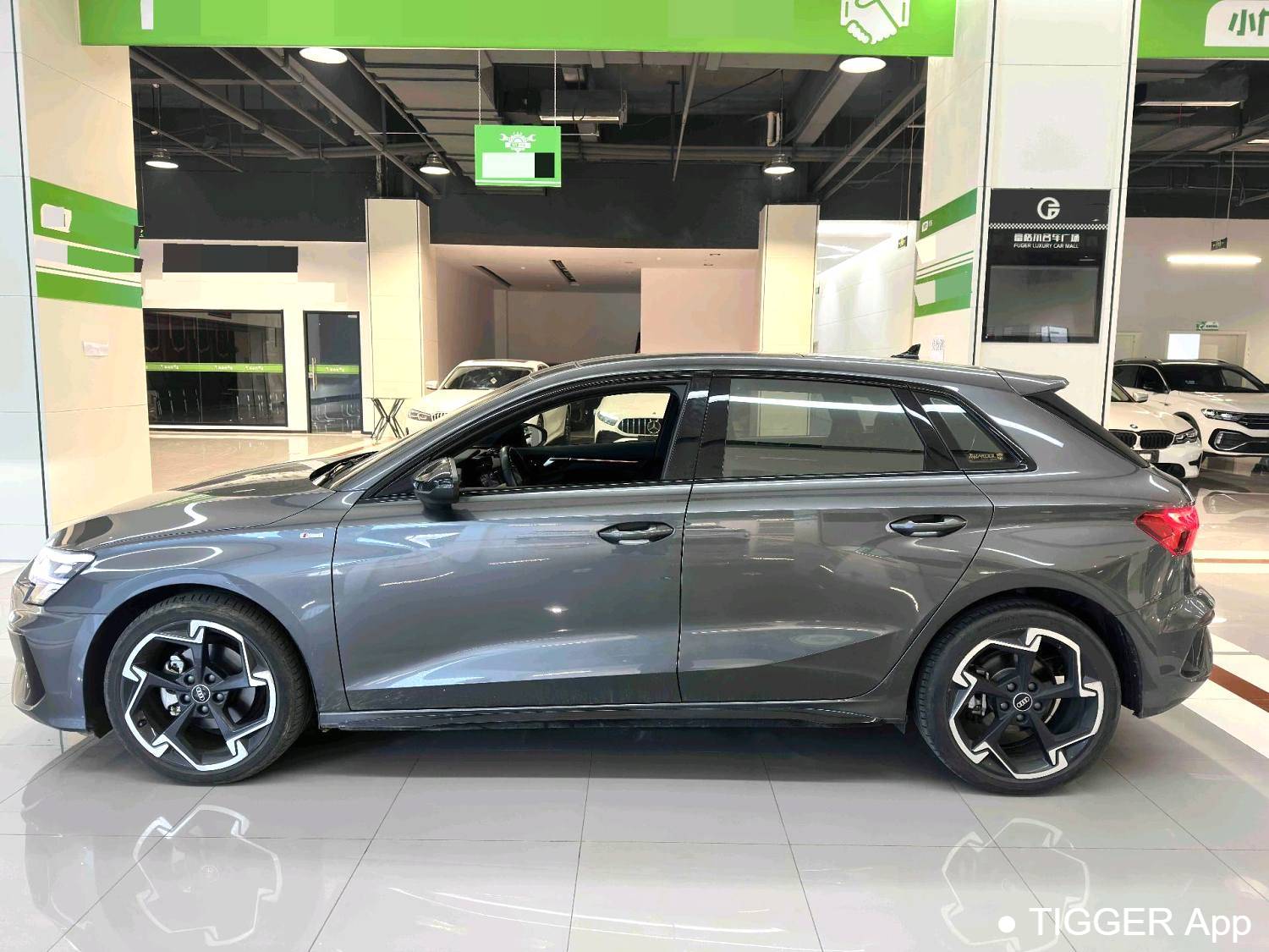 Audi 2022 A3 Sportback 35 TFSI Luxury Sport