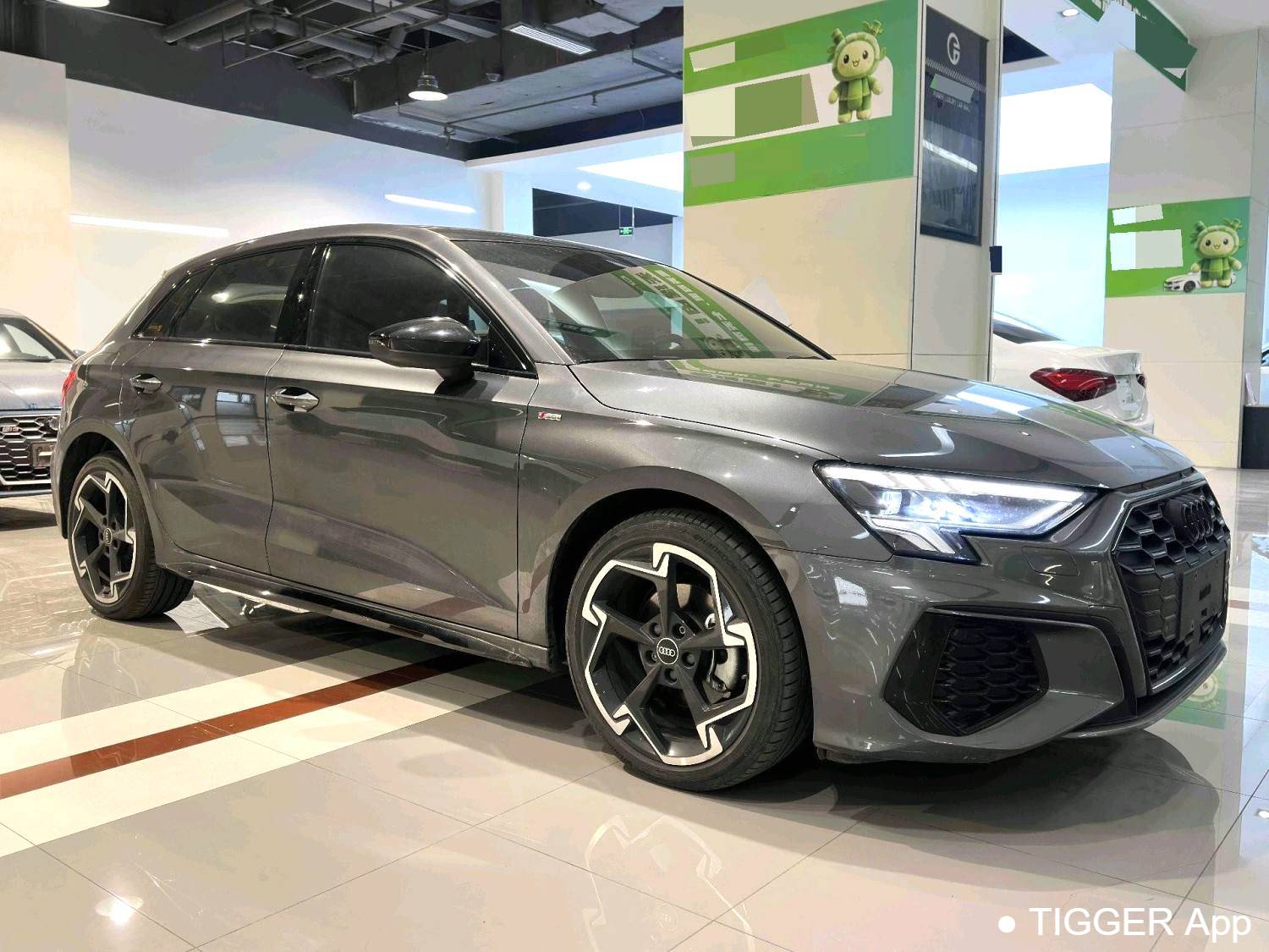 Audi 2022 A3 Sportback 35 TFSI Luxury Sport