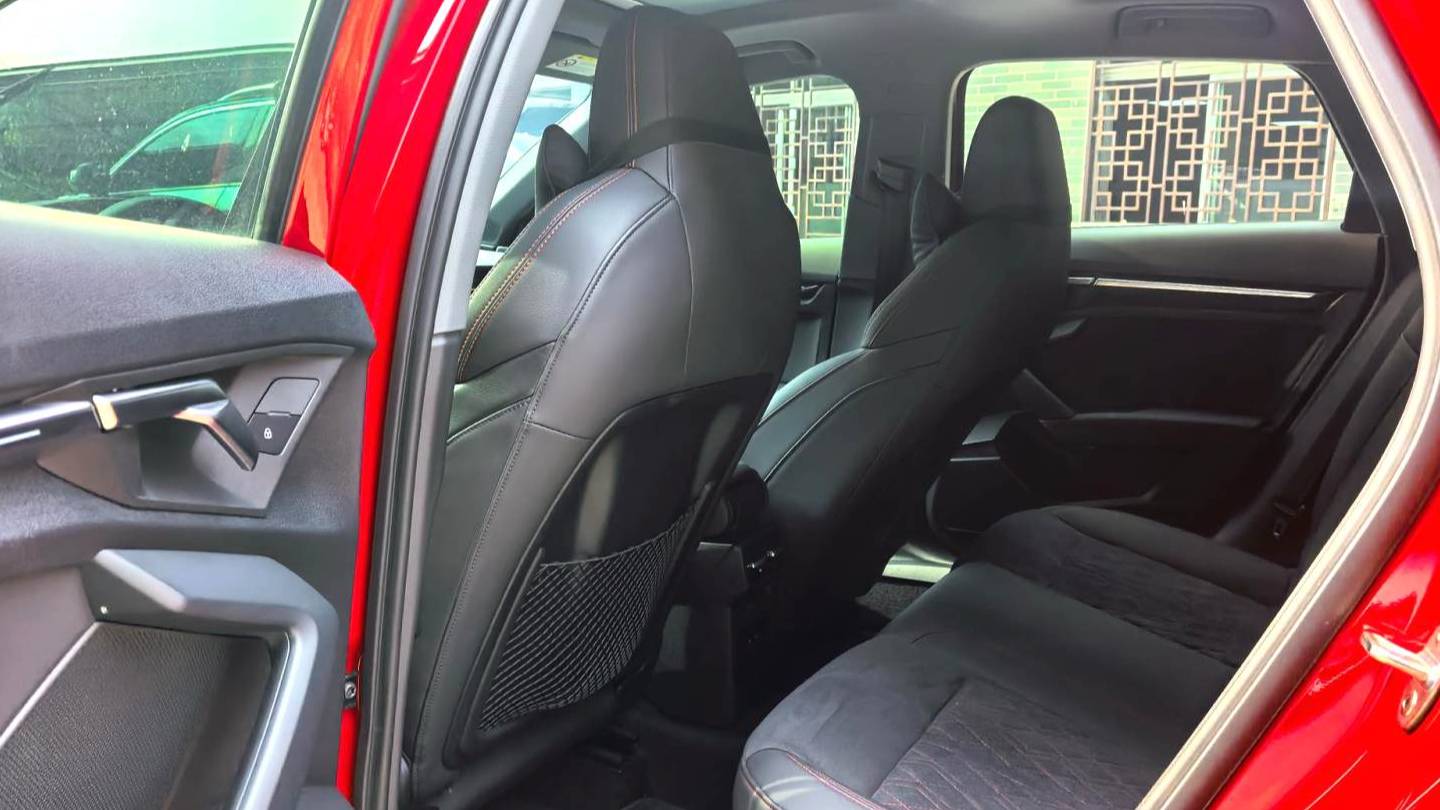 Audi 2022 A3 Sportback 35 TFSI Luxury Sport