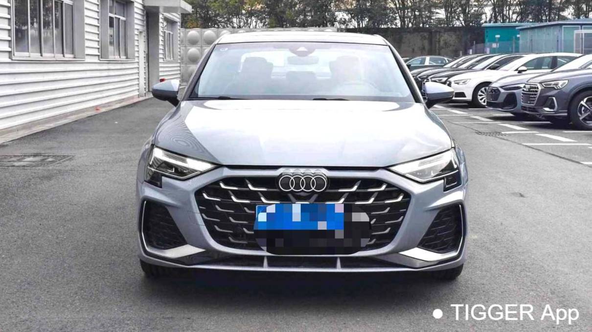 Audi 2025 A3 A3L Limousine 35TFSI Flying Premium+Luxury Selection Package