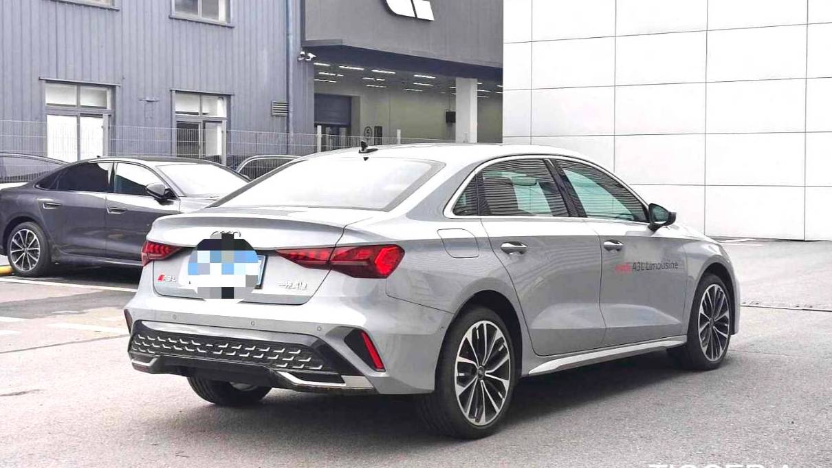 Audi 2025 A3 A3L Limousine 35TFSI Flying Premium+Luxury Selection Package