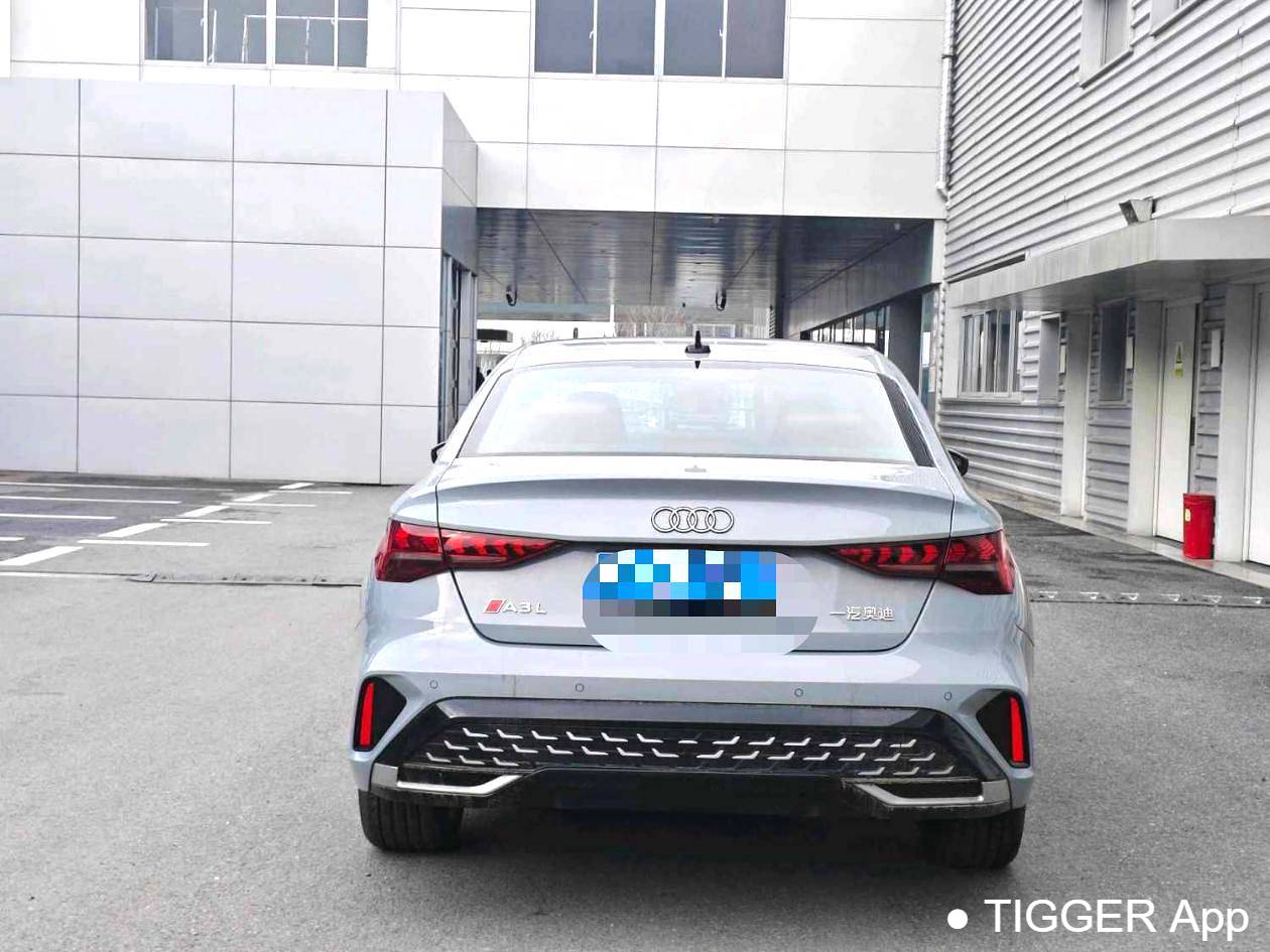 Audi 2025 A3 A3L Limousine 35TFSI Flying Premium+Luxury Selection Package