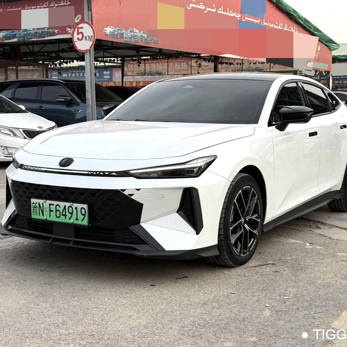 Changan 2024 UNI-V iDD‌ Blue Whale Intelligent Electric iDD 136km Smart Prestige Type Used Car