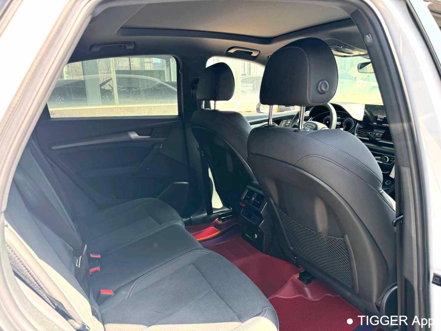 Audi 2022 Q5L Sportback Upgraded 40 TFSI Luxury Edition