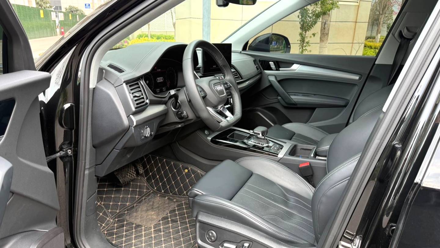 Audi 2024 Q5L Sportback 40 TFSI Fashion Type