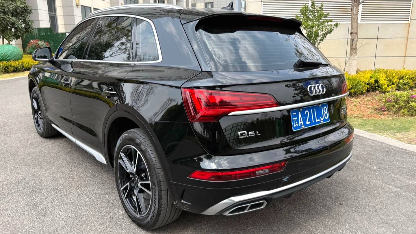 Audi 2024 Q5L Sportback 40 TFSI Fashion Type