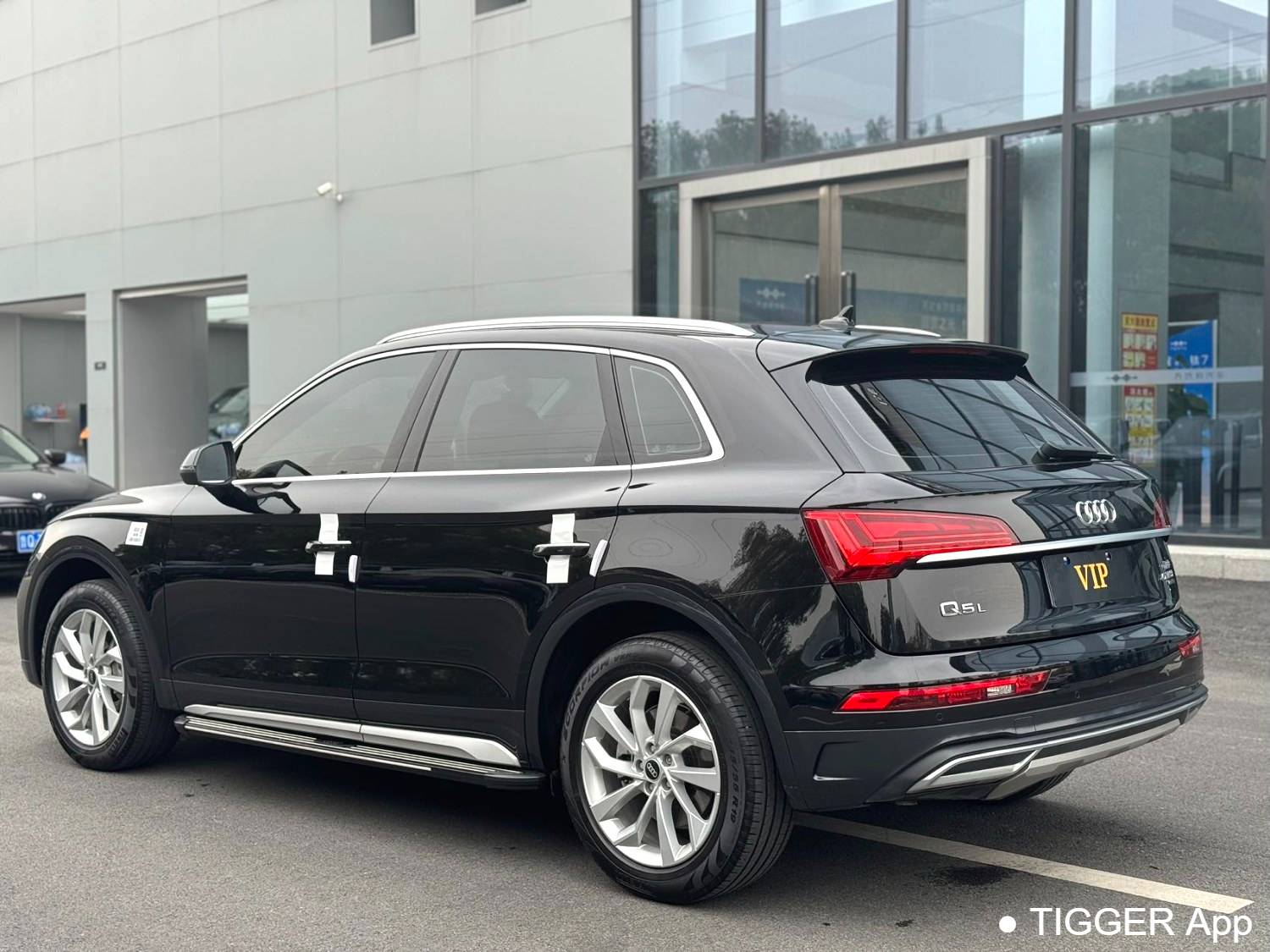 Audi 2023 Q5L Sportback 45 TFSI Luxury