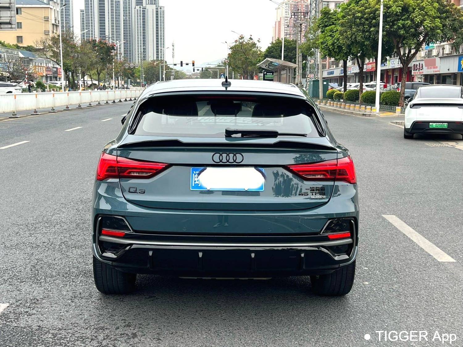 Audi 2023 Q3 Sportback Upgraded 45 TFSI quattro Fashion Style