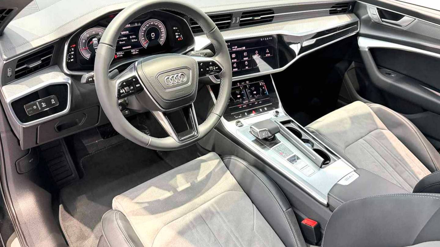 Audi 2024 A6L 45 TFSI Selected Dynamic Type