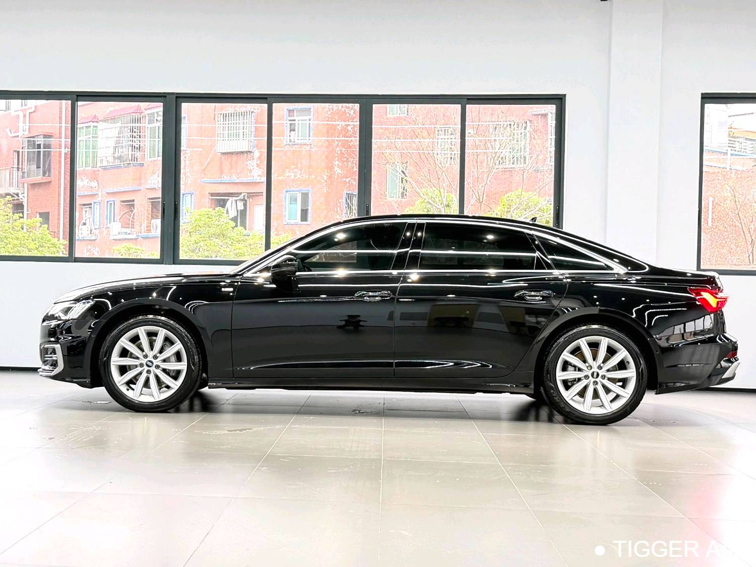 Audi 2024 A6L 45 TFSI Selected Dynamic Type