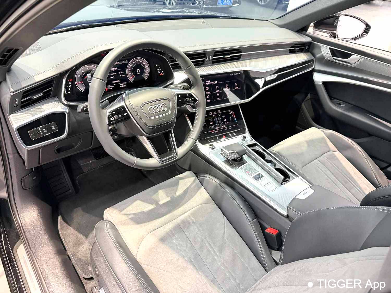 Audi 2024 A6L 45 TFSI Selected Dynamic Type