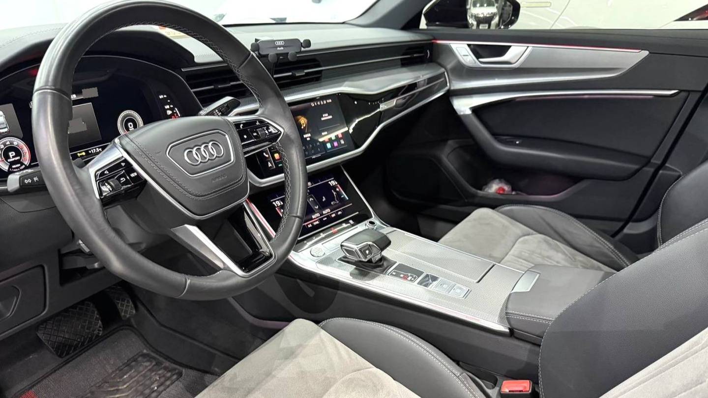 Audi 2023 A6L 40 TFSI Luxury Elegant Type