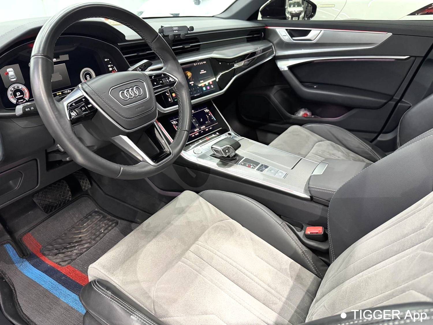 Audi 2023 A6L 40 TFSI Luxury Elegant Type