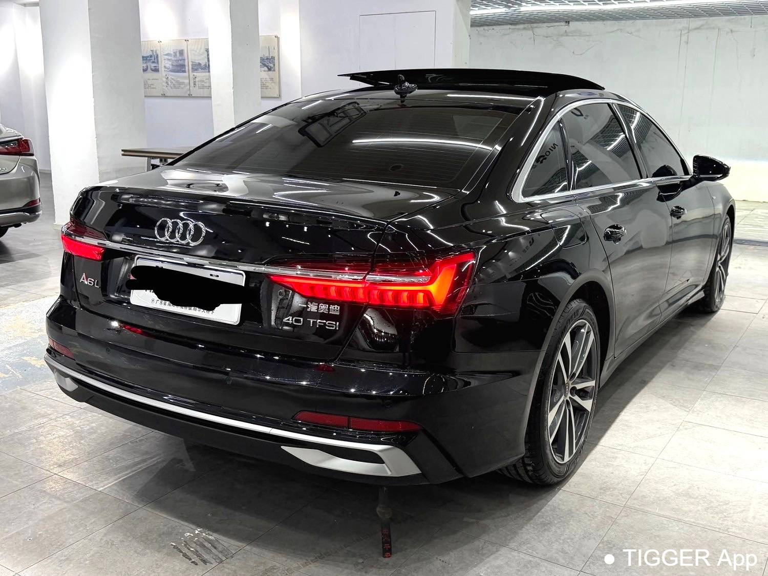 Audi 2023 A6L 40 TFSI Luxury Elegant Type