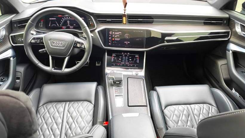 Audi 2025 A6L 45 TFSI quattro Selected Dynamic Type