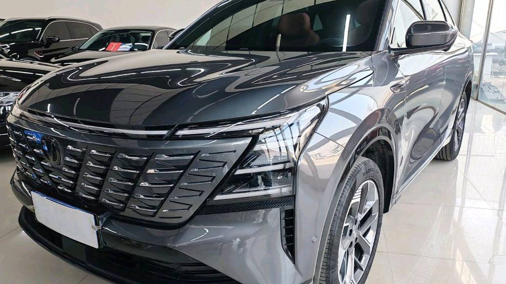 Changan 2025 CS75PLUS The fourth generation 1.5T new Blue Whale intelligent flagship