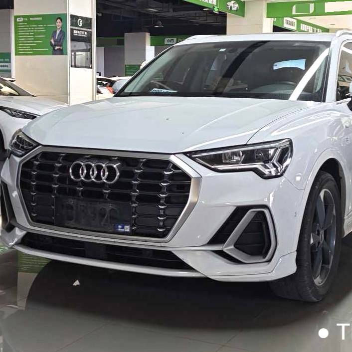 Audi 2022 Q3 35 TFSI Fashion Elegant Style سيارة مستعملة