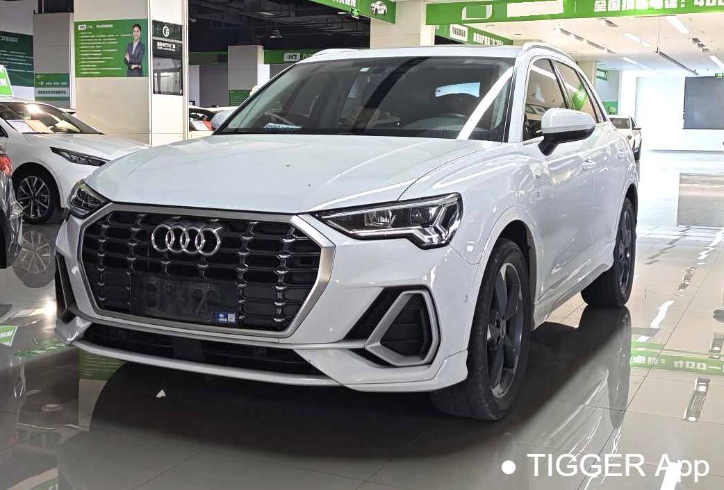 Audi 2022 Q3 35 TFSI Fashion Elegant Style