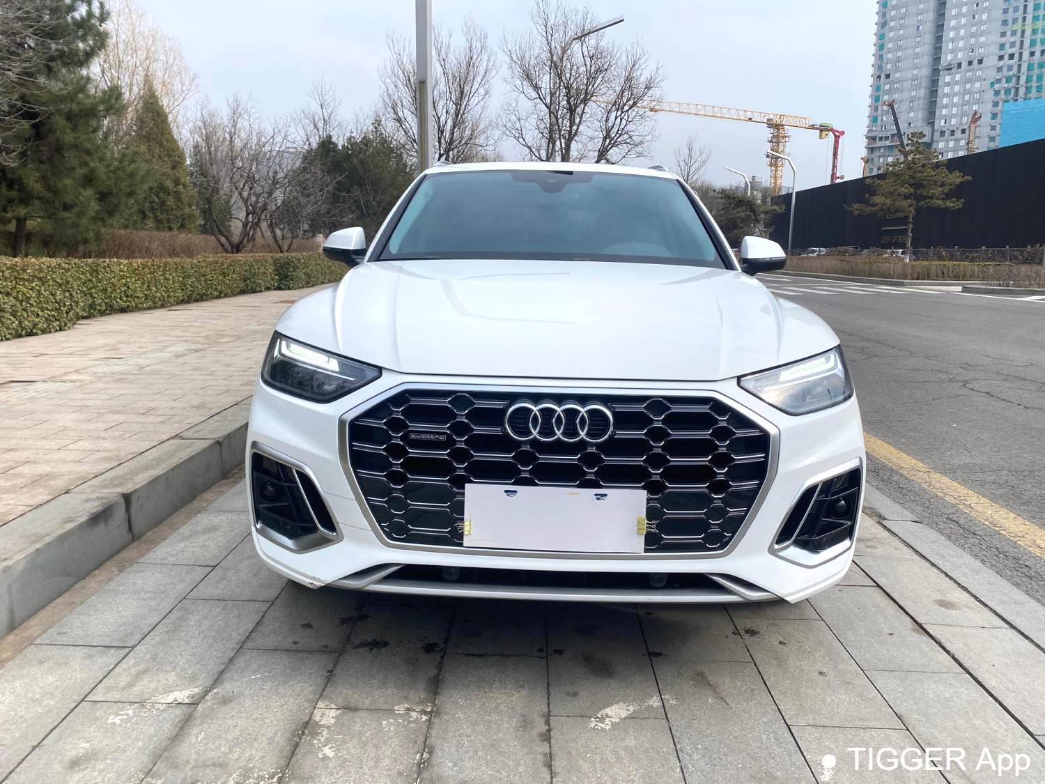 Audi 2022 Q5L 45 TFSI Luxury Dynamic Model