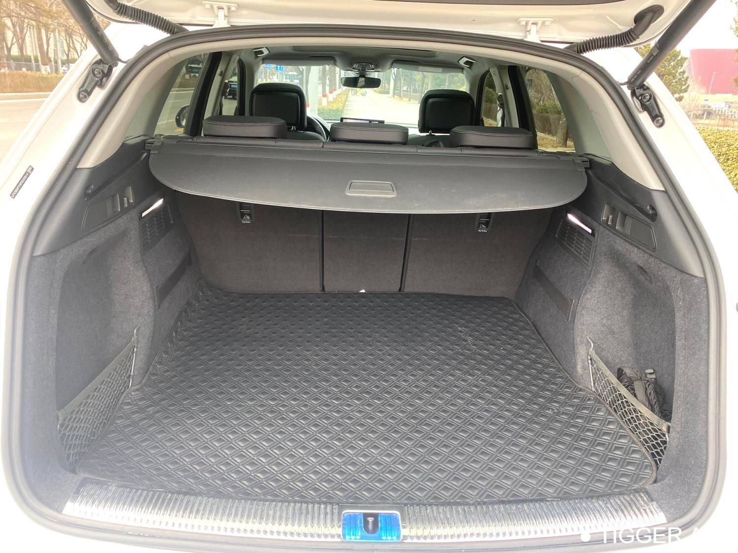 Audi 2022 Q5L 45 TFSI Luxury Dynamic Model