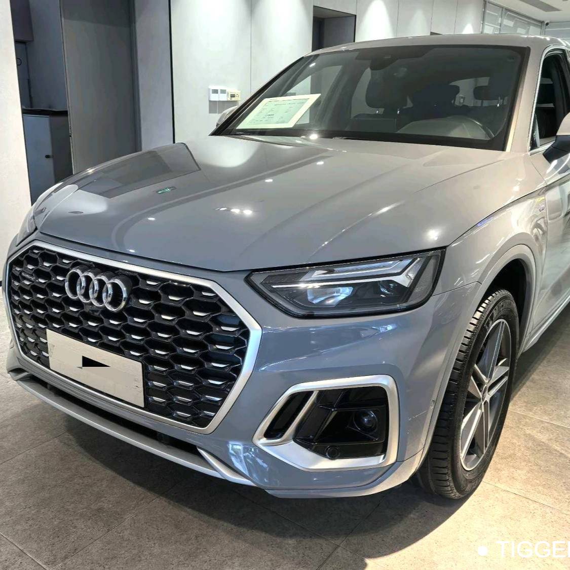 Audi 2022 Q5L Sportback 40 TFSI Fashion Type سيارة مستعملة