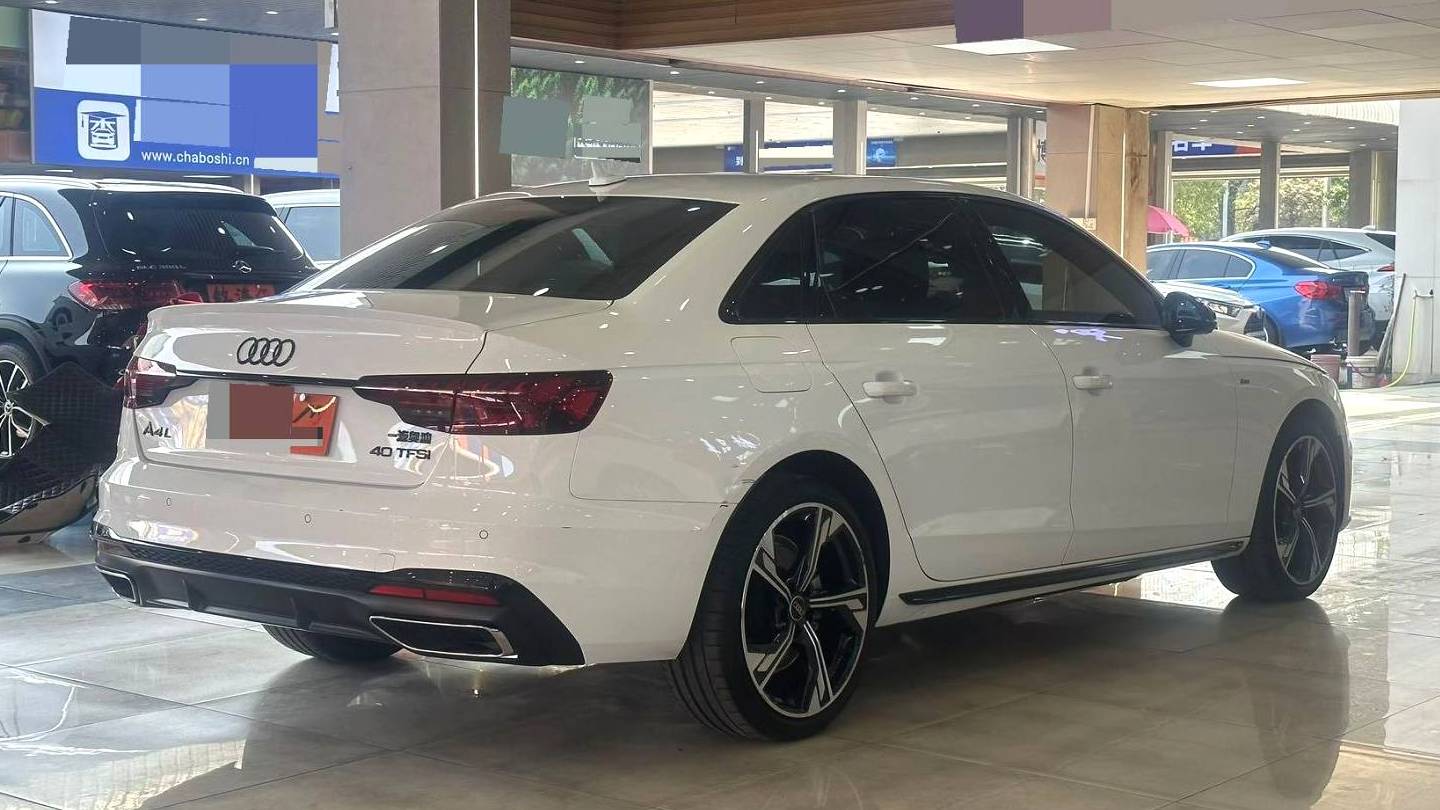 Audi 2024 A4L 40 TFSI Luxury Dynamic Edition (Starry Night Edition)