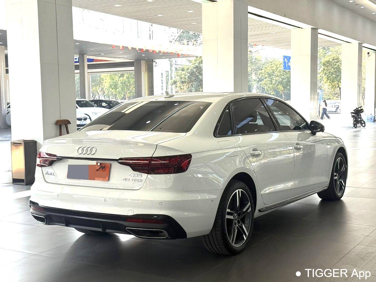 Audi 2024 A4L 40 TFSI Luxury Dynamic Model