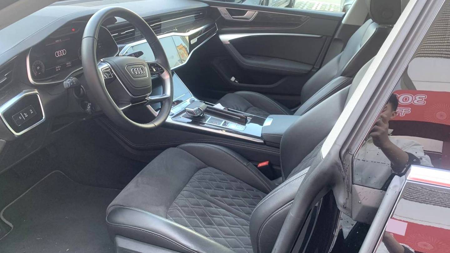 Audi 2024 A7L 45 TFSI quattro Luxury Edition