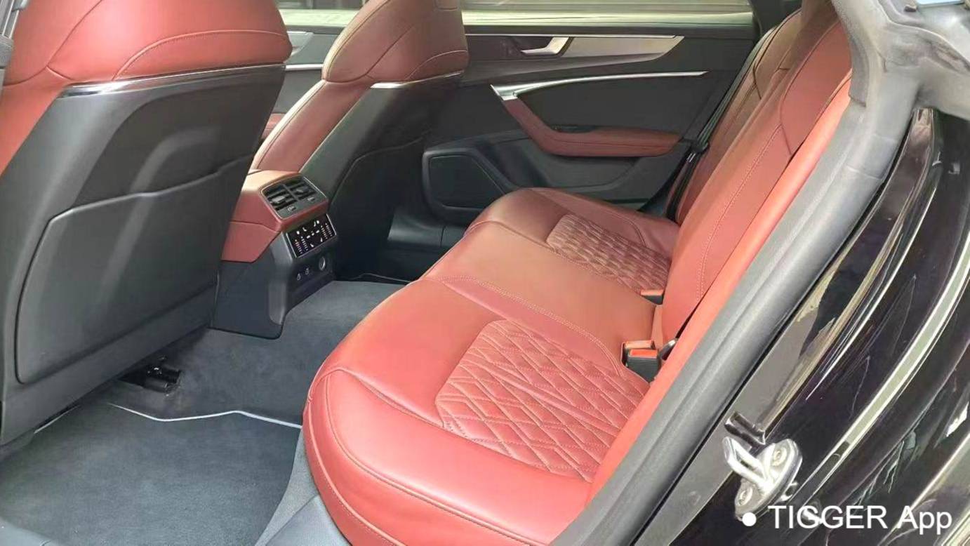 Audi 2024 A7L 45 TFSI quattro Black Knight Edition