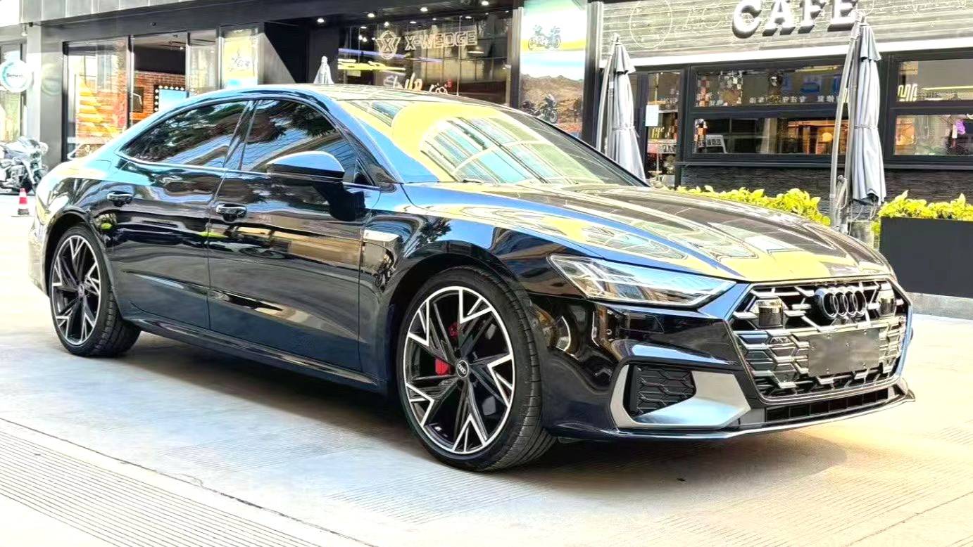 Audi 2024 A7L 45 TFSI quattro Black Knight Edition