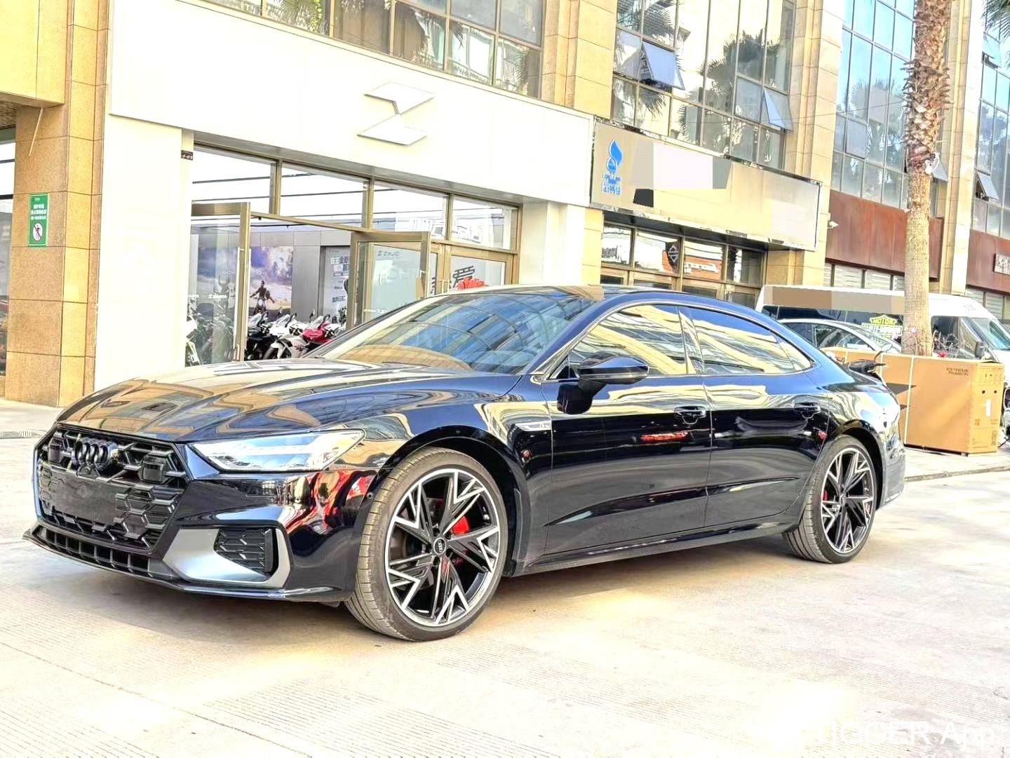 Audi 2024 A7L 45 TFSI quattro Black Knight Edition