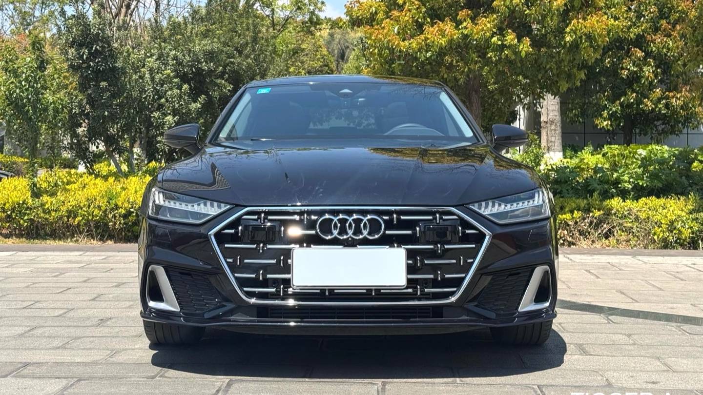 Audi 2024 A7L 45 TFSI S-line Dream Building Flow Crystal Set