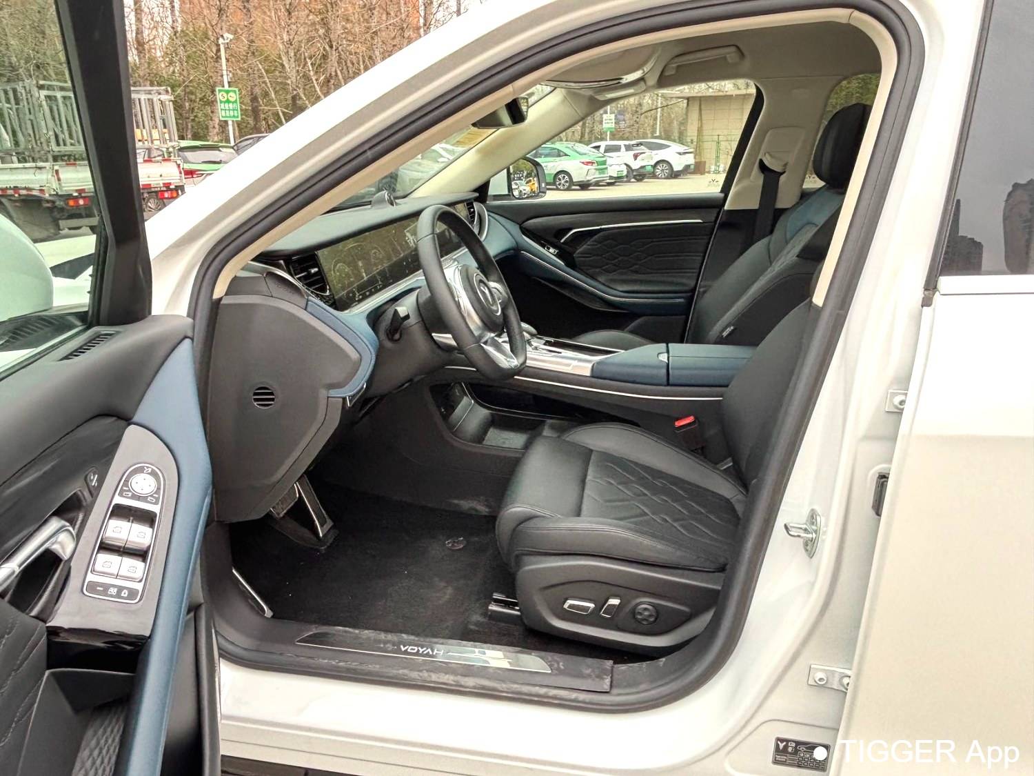 used VOYAH 2022 FREE Two wheel drive standard pure electric city version