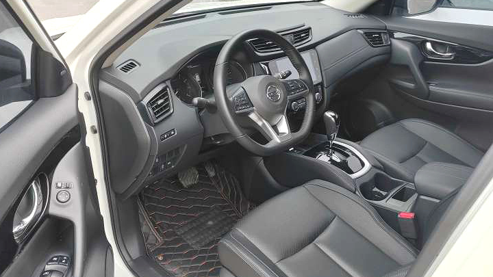 NISSAN 2023 X-TRAIL Classic 2.0L 2WD Zhilian Comfort Edition