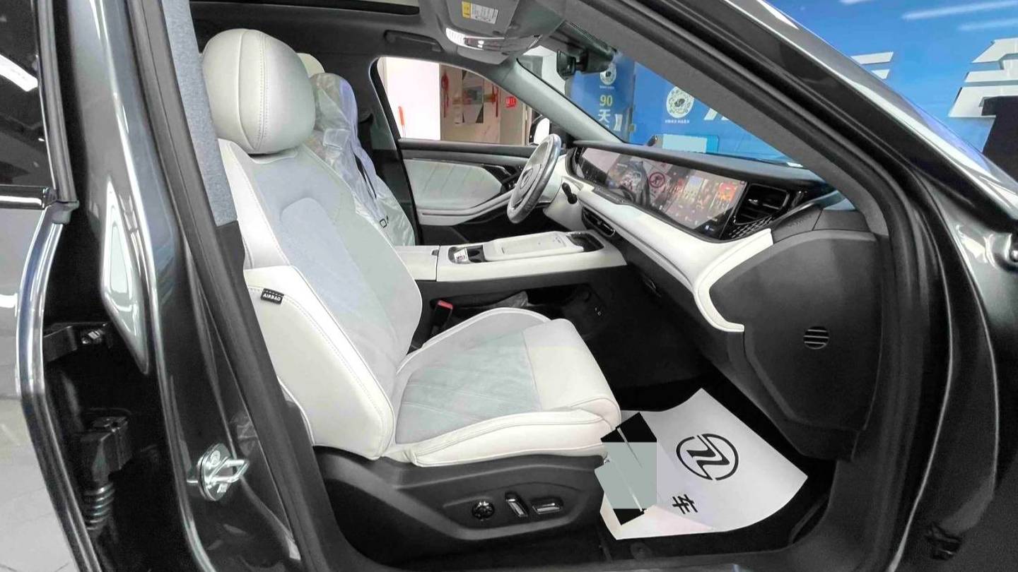 VOYAH 2025 FREE 318 km rear wheel drive circumnavigation version