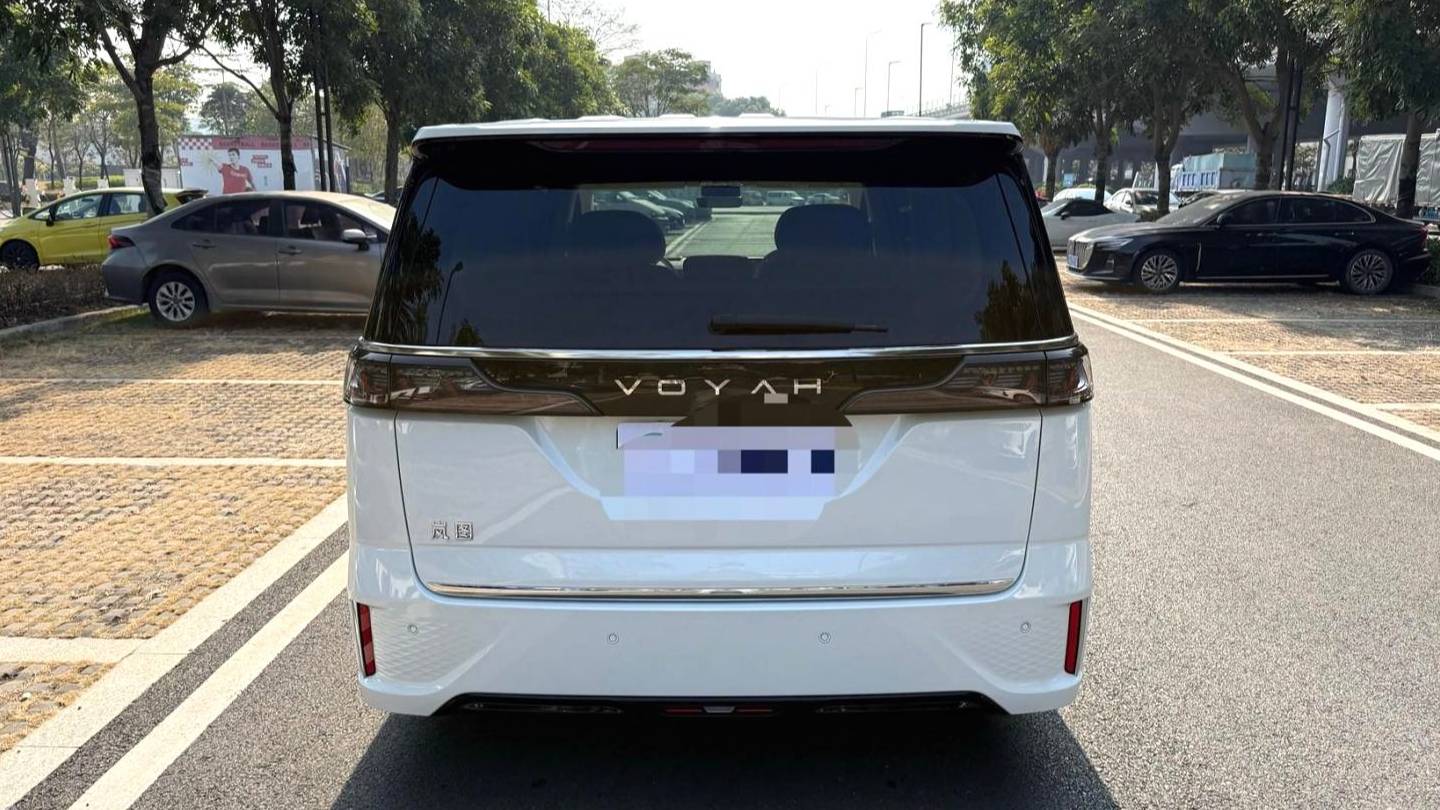 VOYAH 2025 DREAM PHEV four-wheel drive flagship Kunpeng version