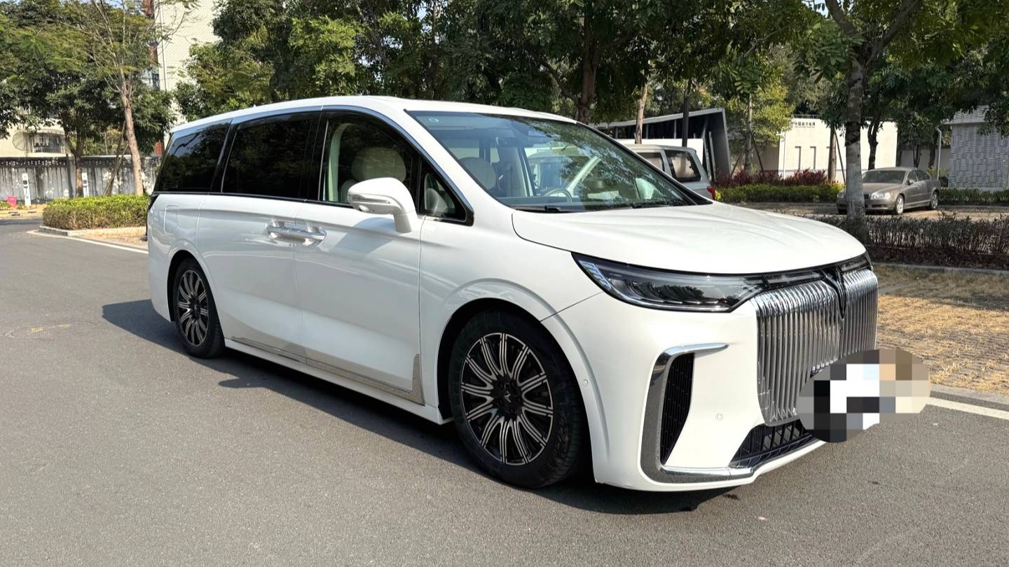 VOYAH 2025 DREAM PHEV four-wheel drive flagship Kunpeng version